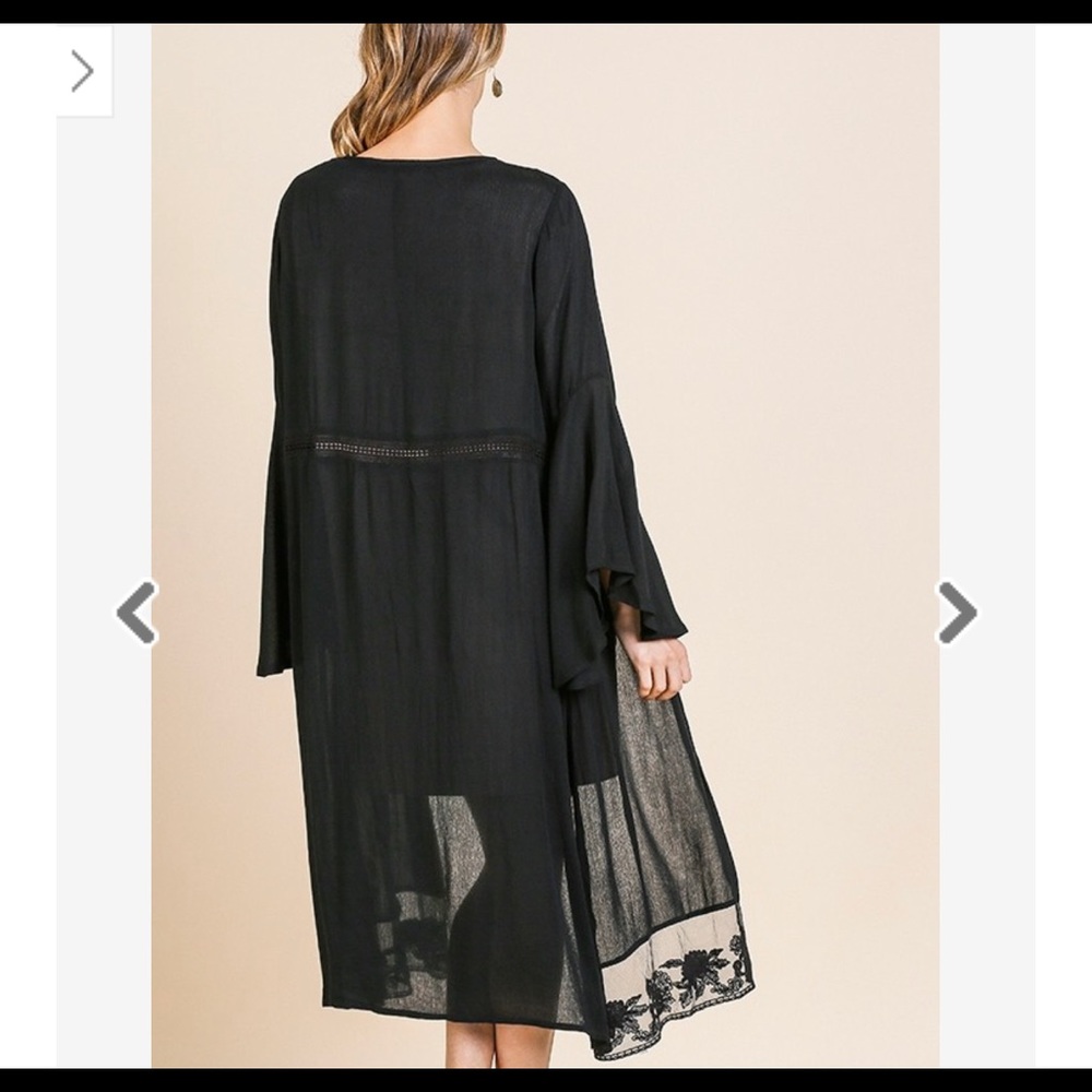 Umgee - Bell Sleeve Kimono - Picture 2 of 6